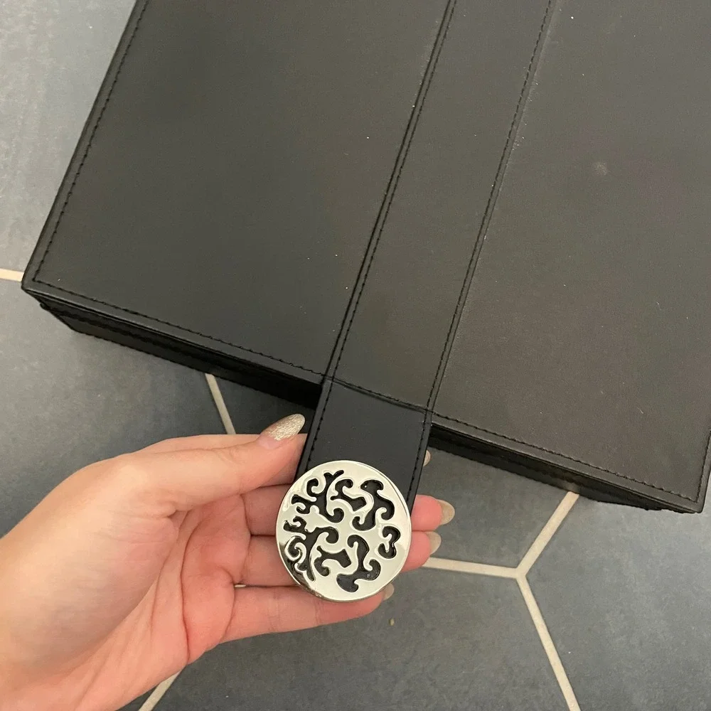 Black Faux Leather Jewelry‎ Organizer Box with Compartments and Lock Clasp